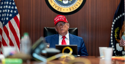 關稅實施倒計時8天！美國財政部長和商務部長唱了一出雙簧