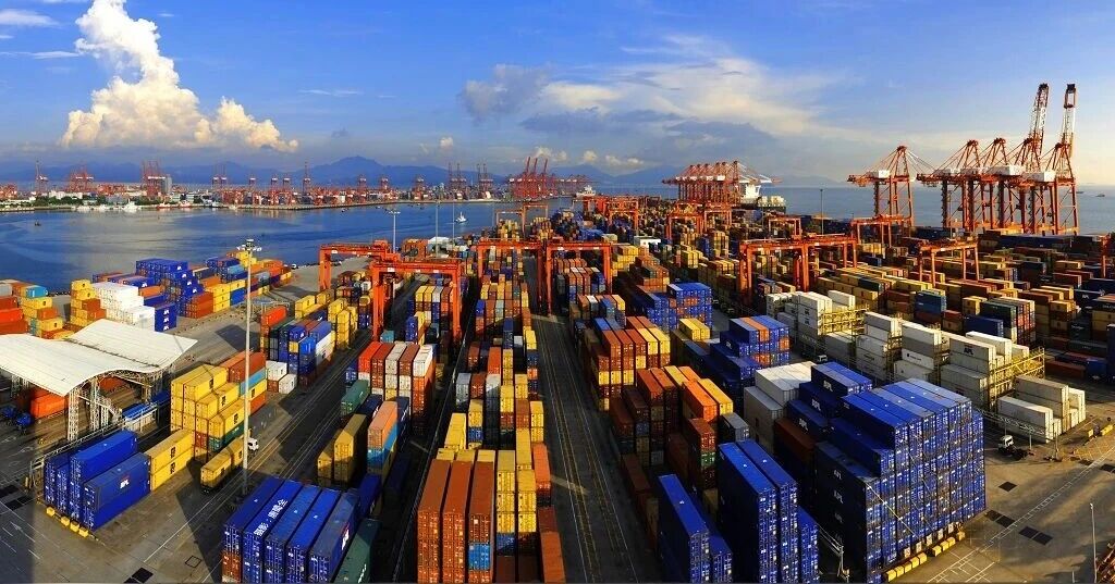 美西漲幅13.8%！歐地持續(xù)下跌！各航線運(yùn)價(jià)繼續(xù)分化！